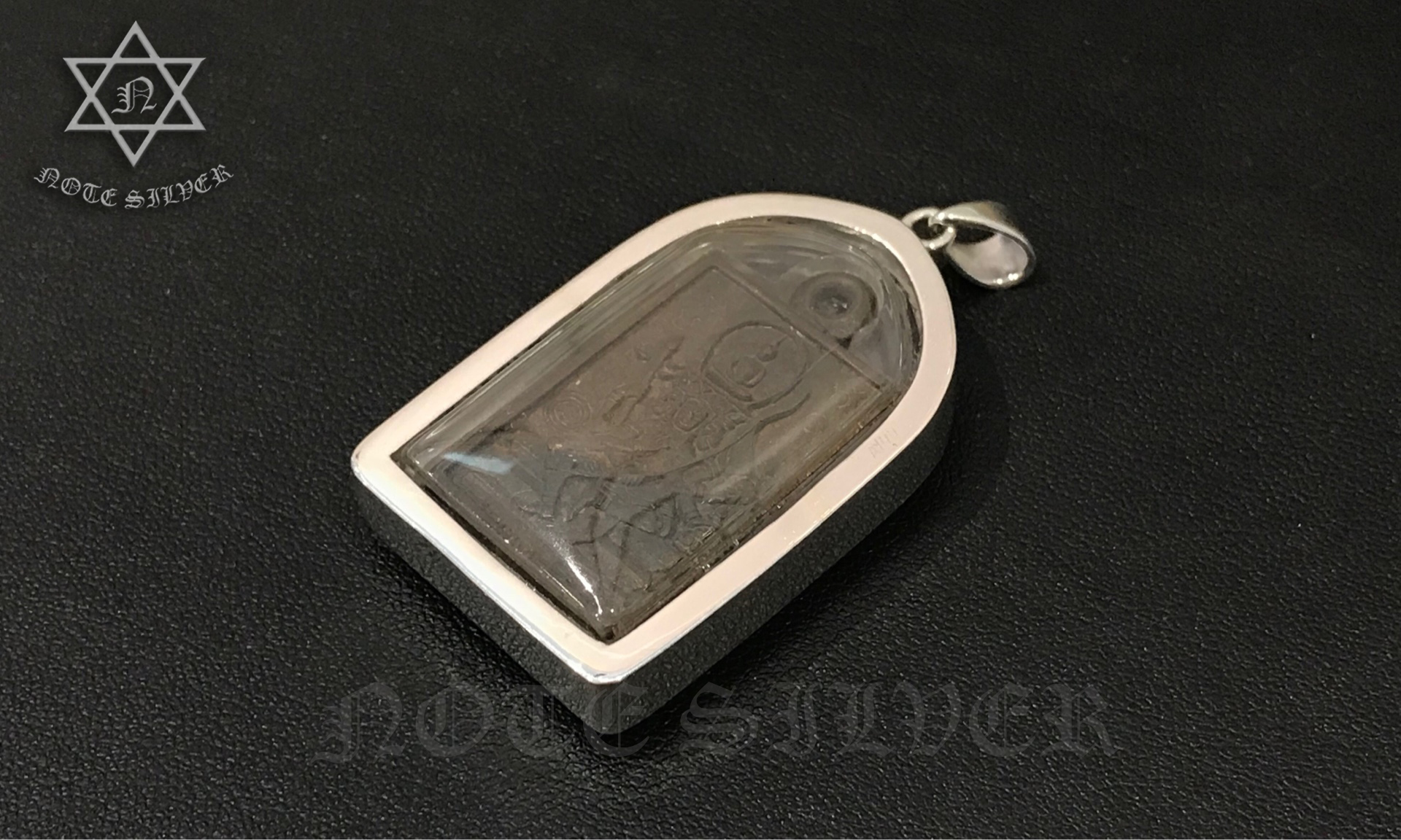 กรอบพระแบบเรียบ งานเข้าทรง ทรงด้านล่างเหลี่ยม ด้านบนโค้ง Sterling Silver 925