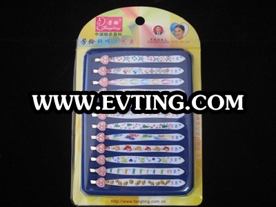 แหนบถอนคิ้วดอกไม้