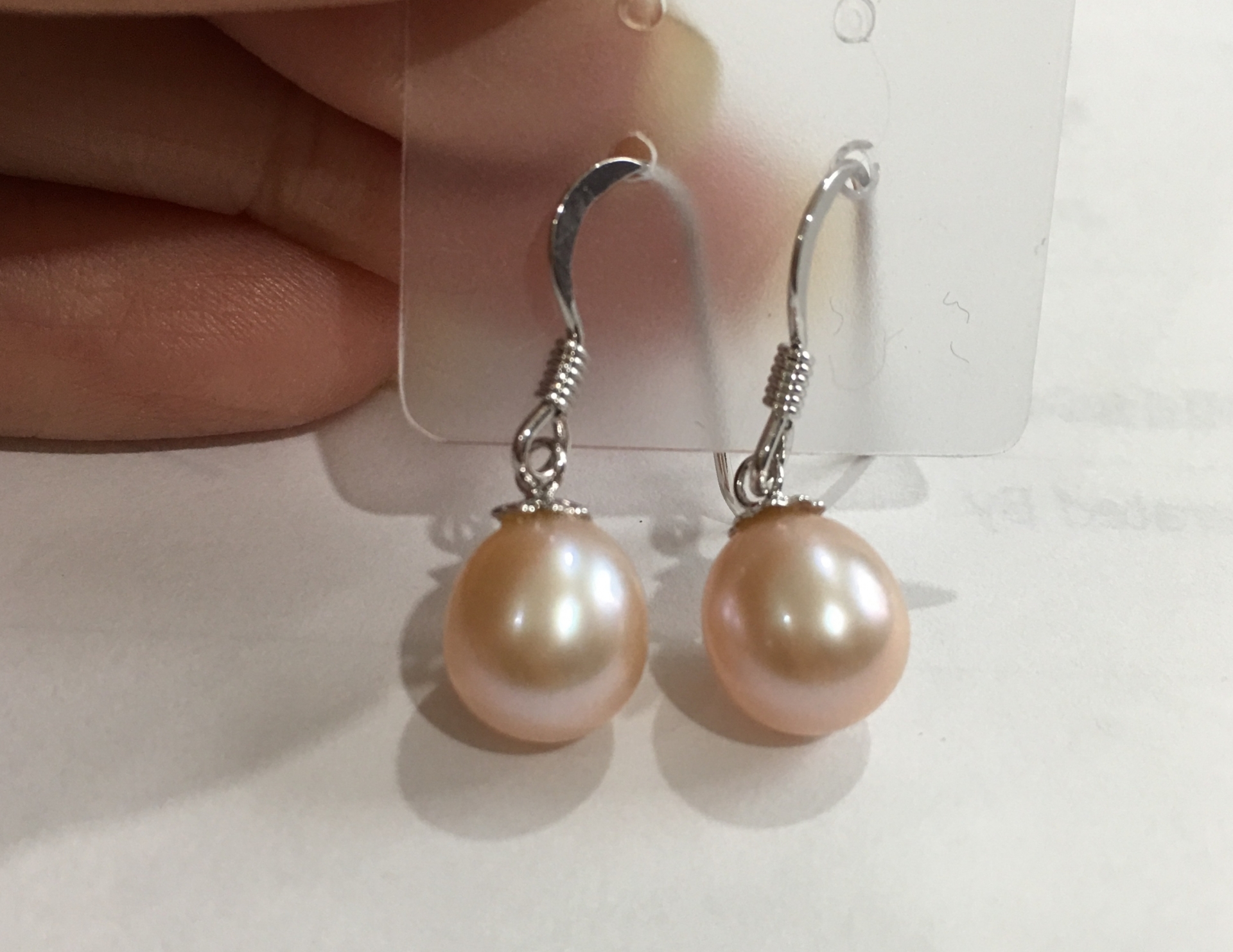 ต่างหูไข่มุกแท้ ก้านเงิน ทรงไข่ 8-8.5 มิล