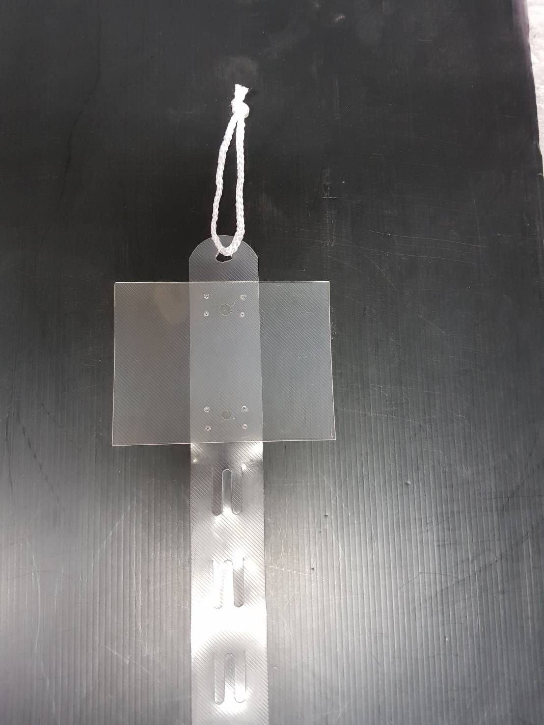 สายแขวน PVC. รุ่นมีหัวป้าย