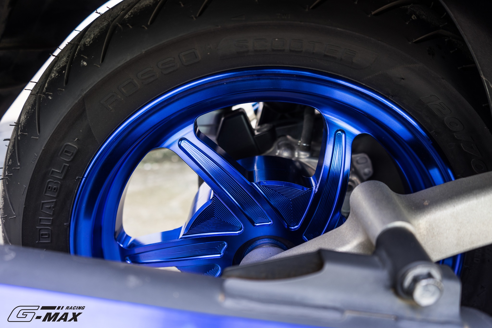 ล้อแม็ก G-MAX RACING GIORNO+ ABS/CBS (ขอบ12) GTR THAILAND แดง - ทอง - เขียว - น้ำเงิน - ส้ม - ม่วง - ชมพู ราคา 7,900 บาท/คู่