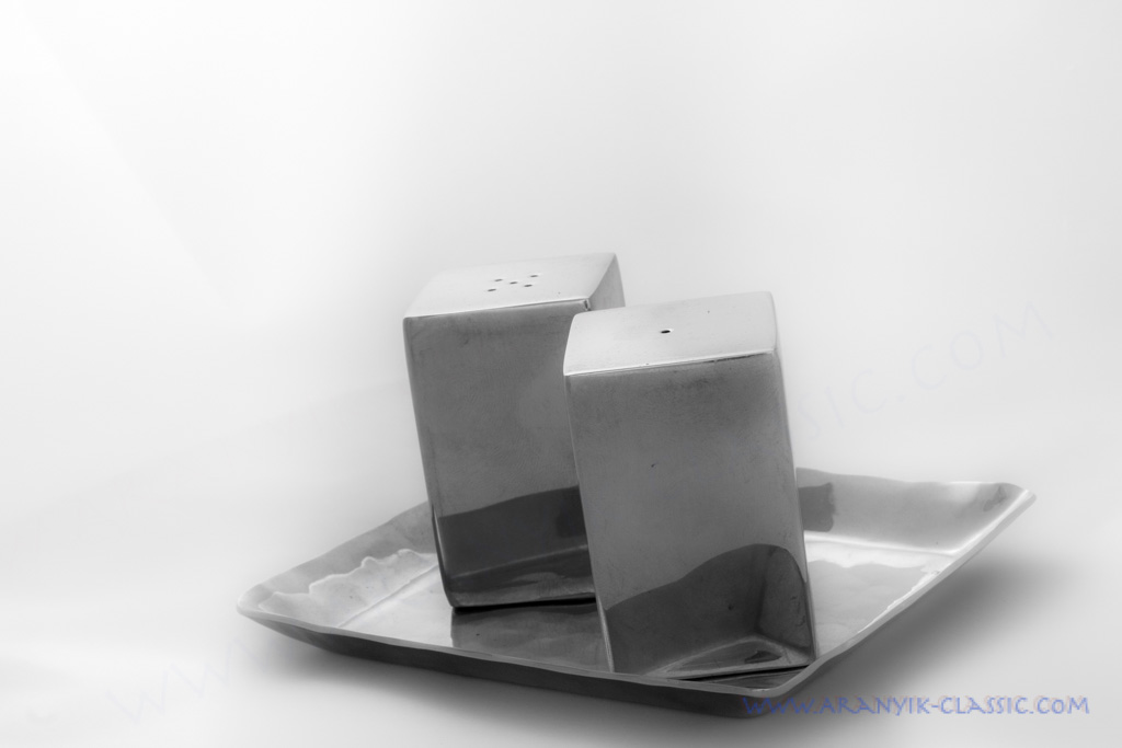 ชุดเกลือพริกไทย ทรงสี่เหลี่ยม พร้อมถาด