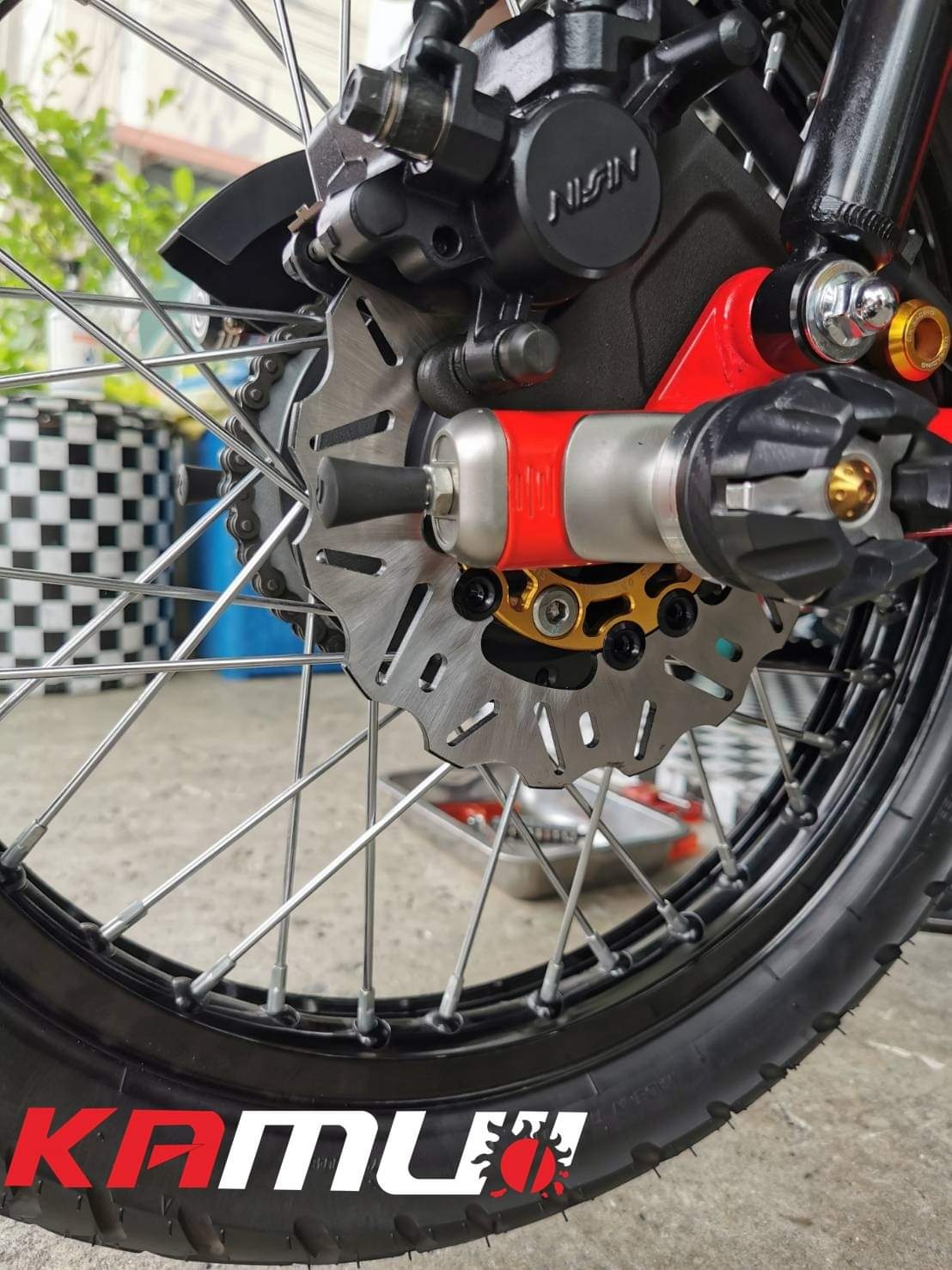 จานดิสก์หน้า CT125 KAMUI ขนาด 220 มิล ราคา 3,000 บาท จานดิสก์หลัง CT125 KAMUI ขนาด 190 มิล ราคา 3,000 บาท