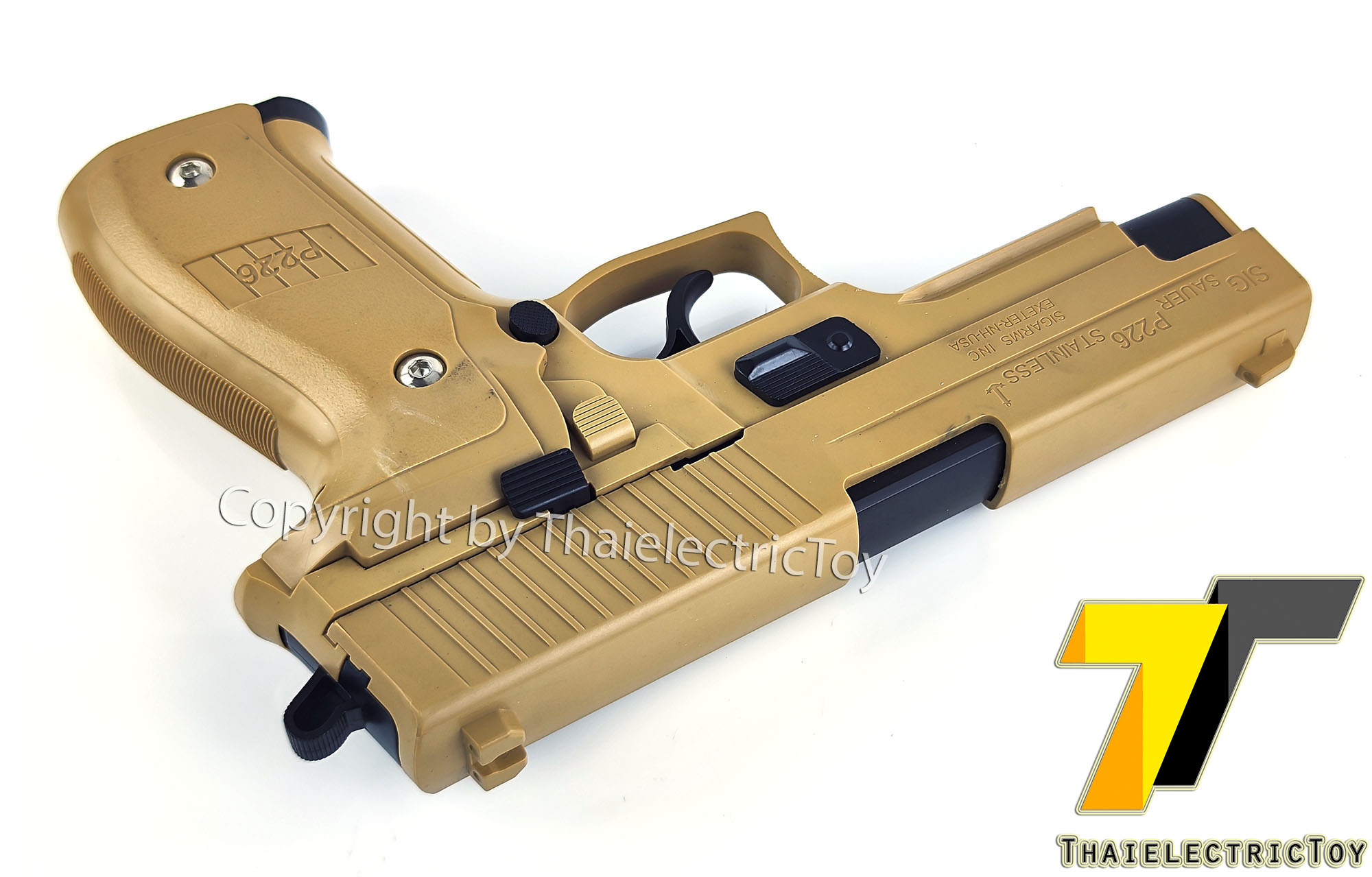 ปืนอัดลมพลาสติก Sig sauer p226 สีทราย ชักยิงทีล่ะนัด ลำกล้องยาว 8 นิ้ว หนัก 309 กรัม แขวนสไลน์ได้