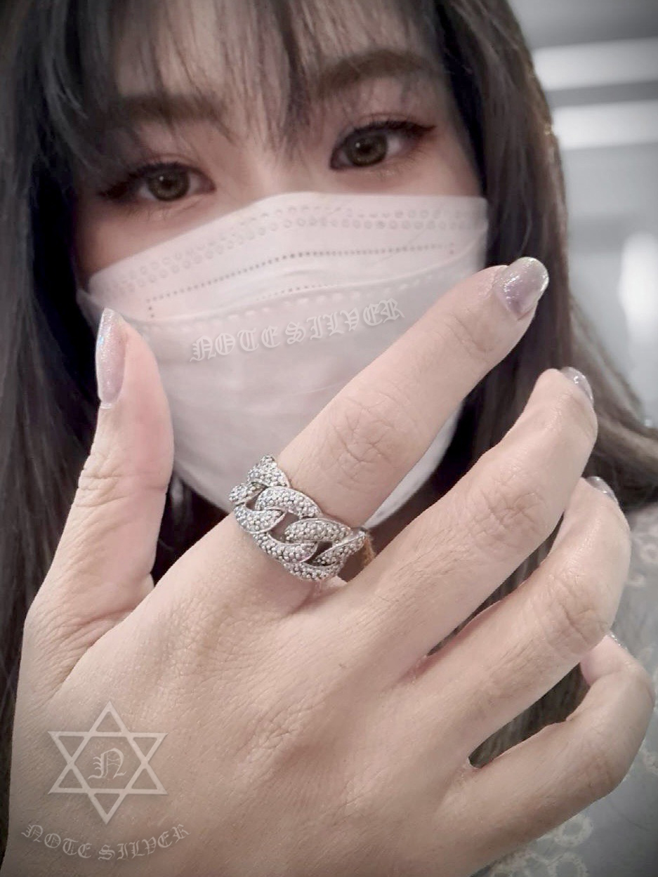 แหวนเงินแท้ ลายเลส ฝังเพชร ชุบทองคำขาว NSRG1851
