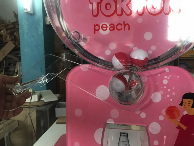 เครื่องออกรางวัลตู้อะครีลิค สำรับลูกบอลทรงกลม