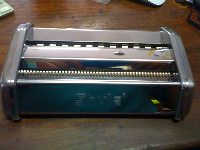 เครื่องรีดแป้งมือหมุน สแตนเลส