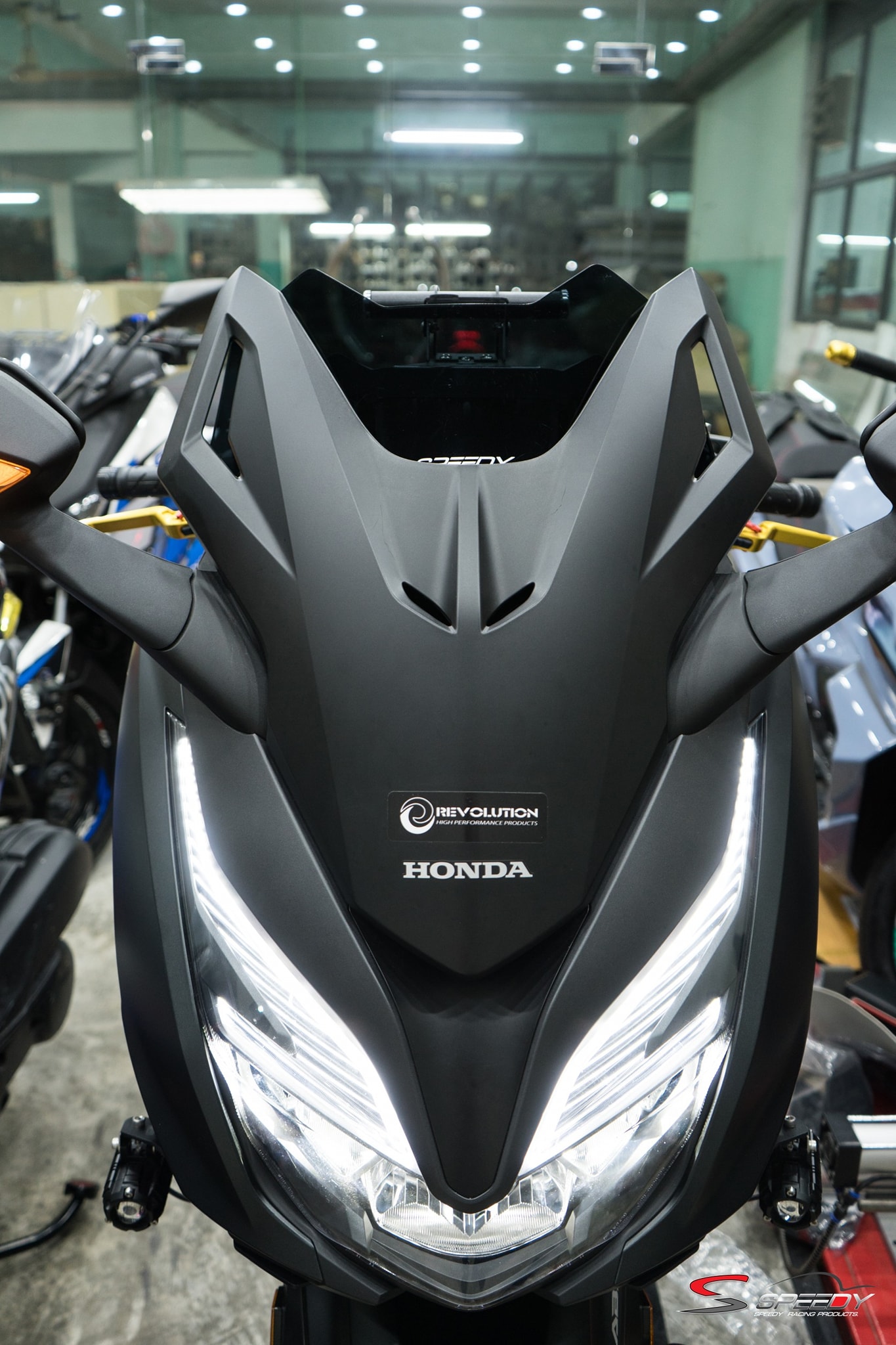 บังไมล์-ชิลล์หน้า แบบส้ัน SPEEDY FORZA350 ALL NEW