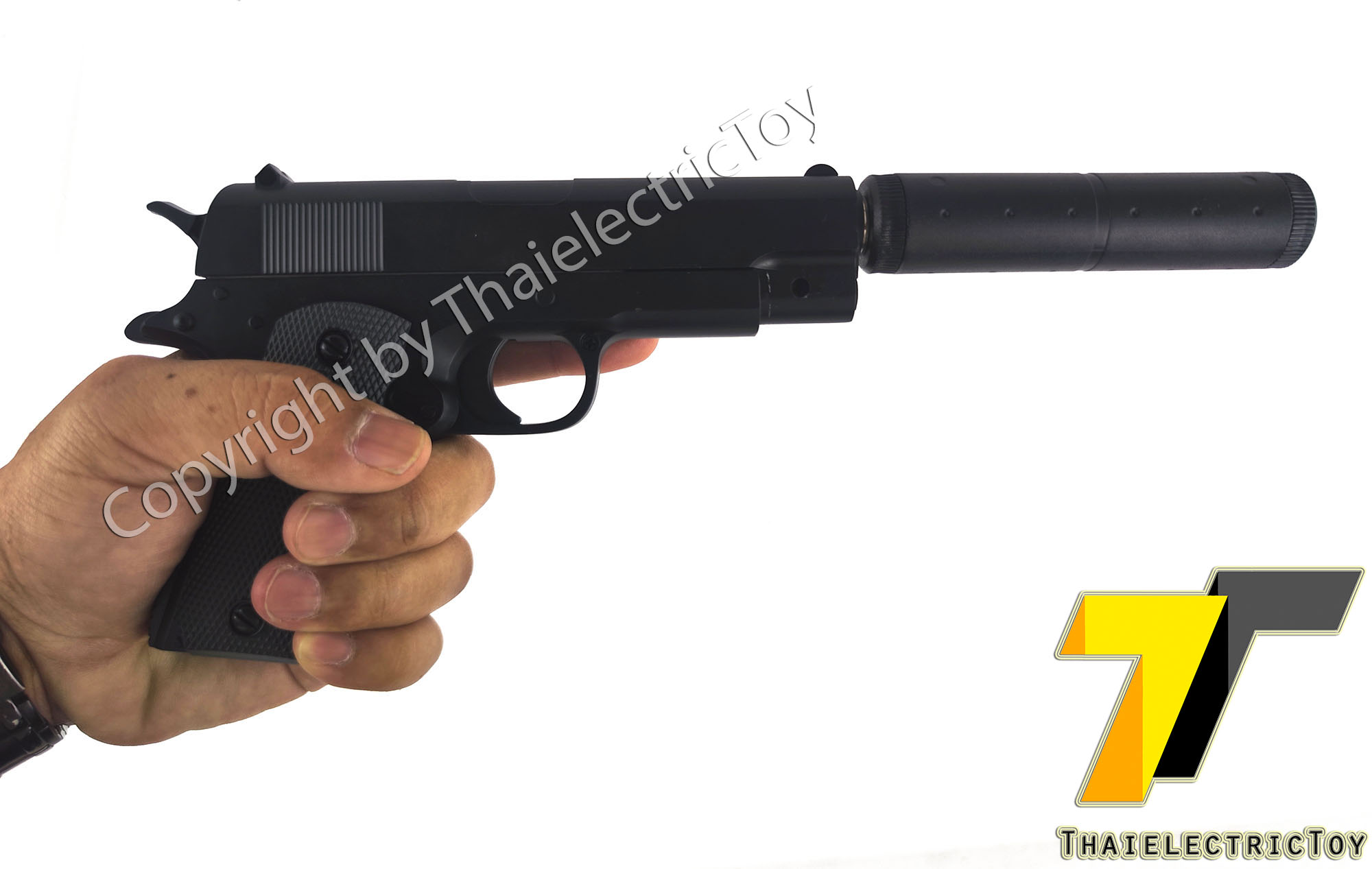 ปืนอัดลมเหล็ก 1911 ชักยิงทีล่ะนัด ลำกล้องยาว 6 นิ้ว หนัก 271 กรัม ใช้ลูกกระสุนพลาสติก 6 มิล