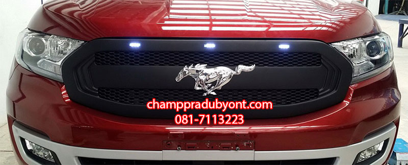กระจังหน้า FORD EVEREST 2018 ลายม้า MUSTANG มีไฟ