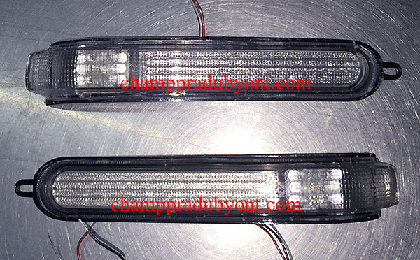 ไฟเลี้ยวกระจกมองข้าง TOYOTA YARIS 06-12 (อะไหล่)