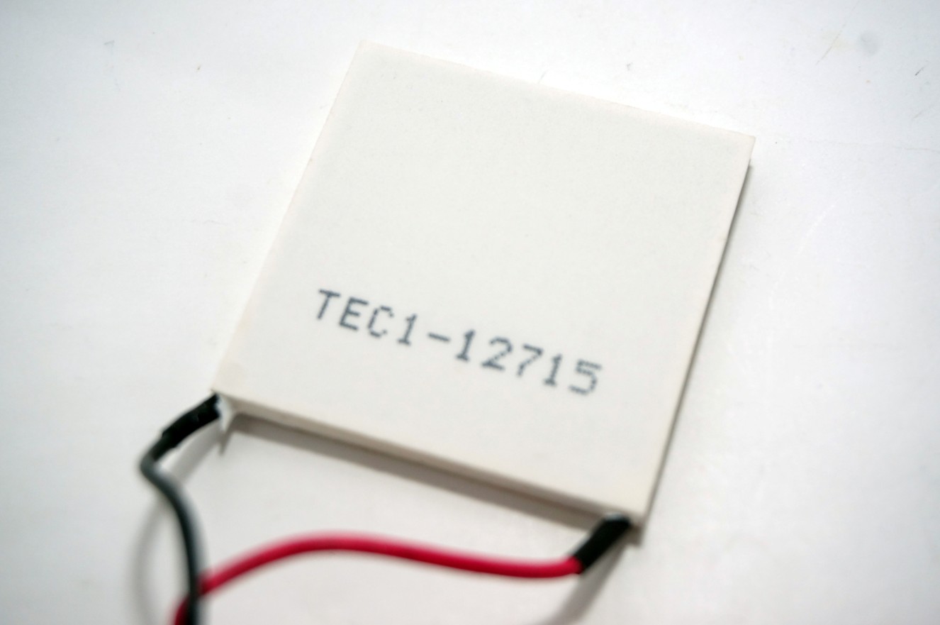 Thermoelectric Cooler Peltier 12715 (12V, 15A)