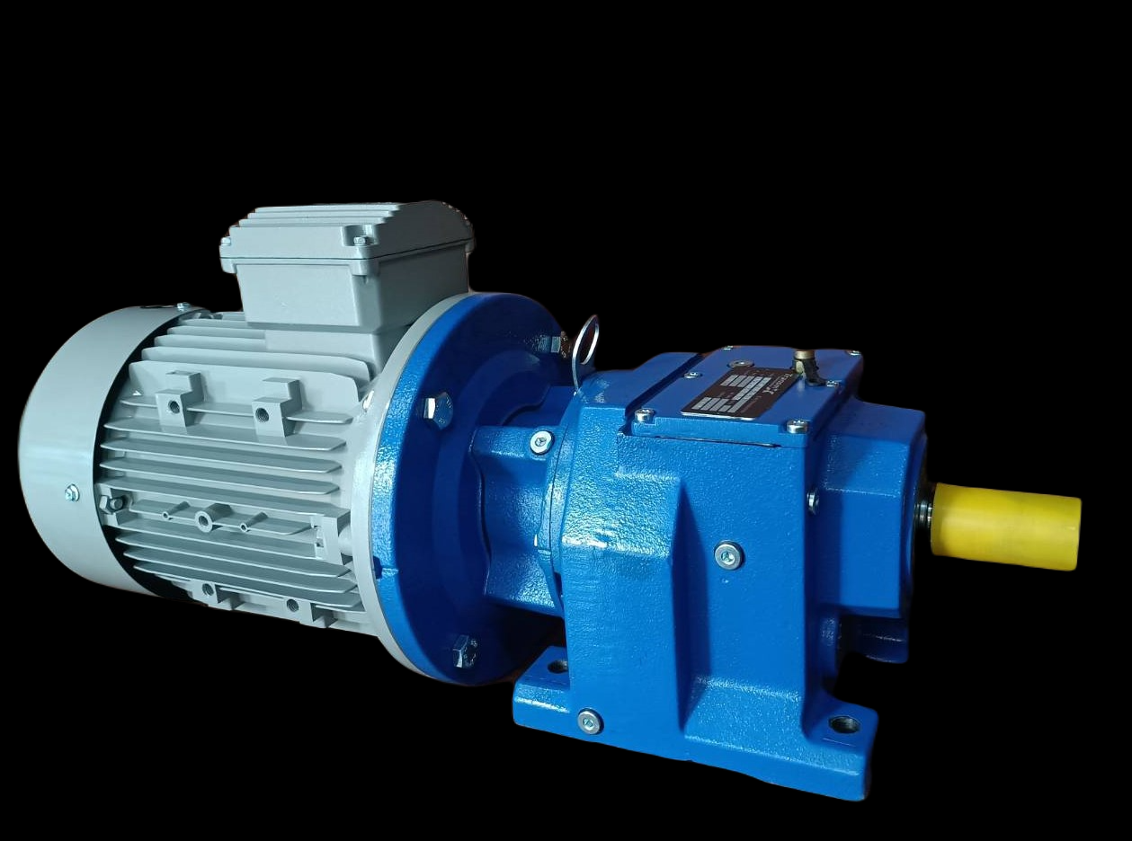 HELICAL GEAR MOTOR 5.5kw