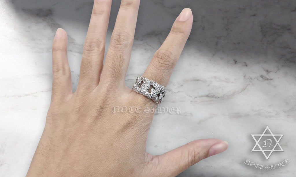 แหวนเงินแท้ ลายเลส ฝังเพชร ชุบทองคำขาว NSRG1851