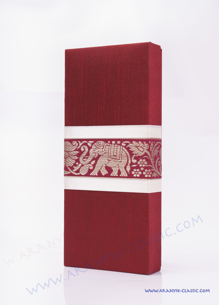 ของขวัญงานขึ้นบ้านใหม่ ช้อนส้อม 2 ชิ้น พร้อมกล่อง