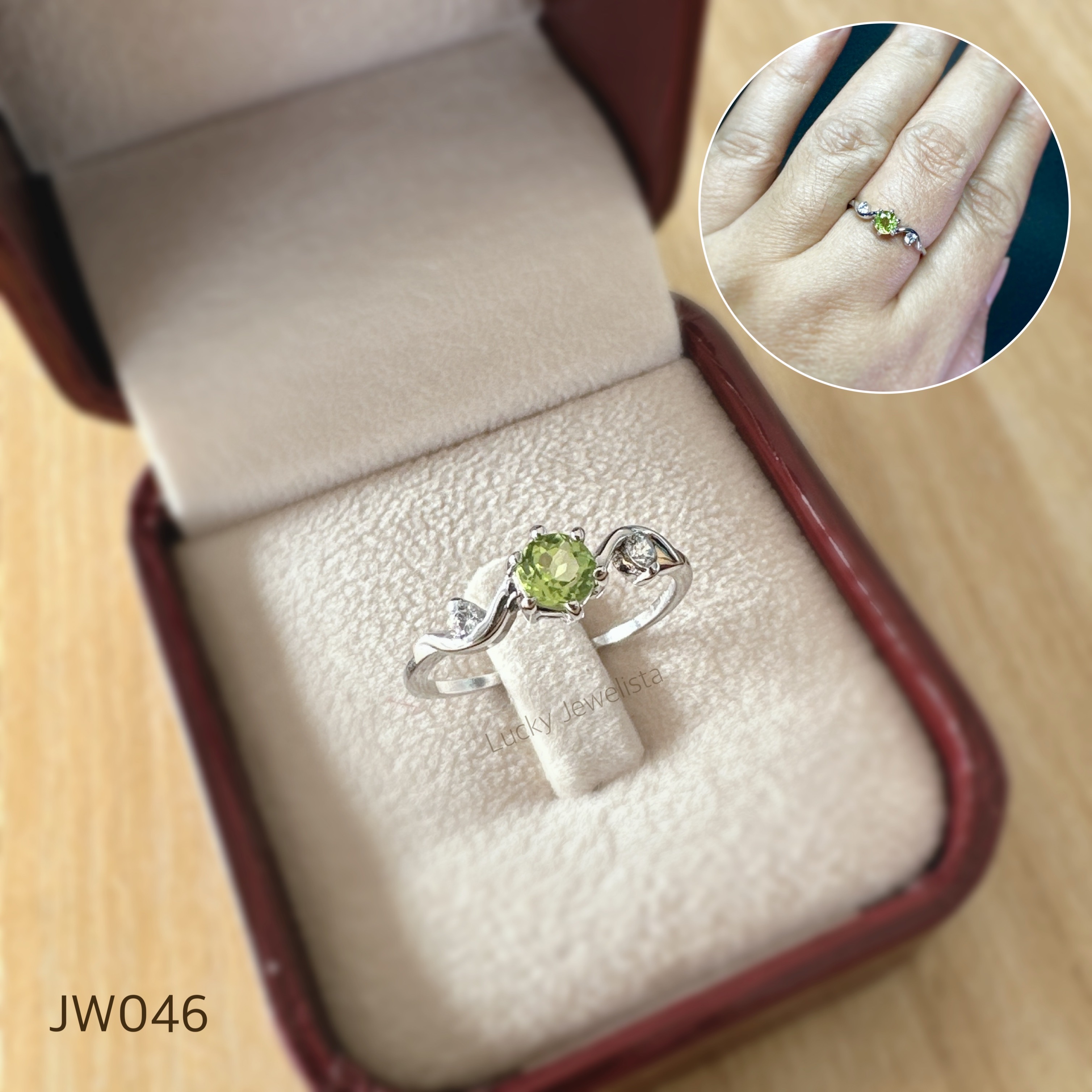 แหวนพลอยเพอริดอต Peridot สีเขียวมะกอก 5 มิล ทรงกลมเหลี่ยมเพชร 1