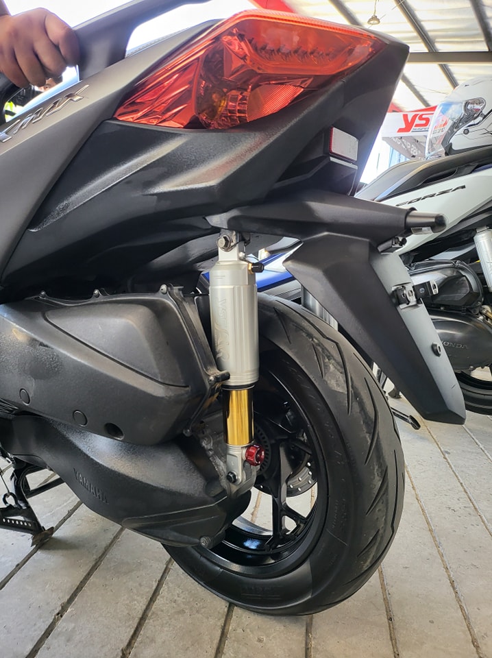 YSS AIR SUSPENSION โช็คถุงลม พร้อมติดตั้ง XMAX300 ราคา18900