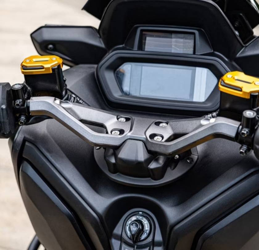 แฮนด์บาร์รถจักรยานยนต์【SEMSPEED】สําหรับ Yamaha XMAX v2 2023-2024 ราคา2450