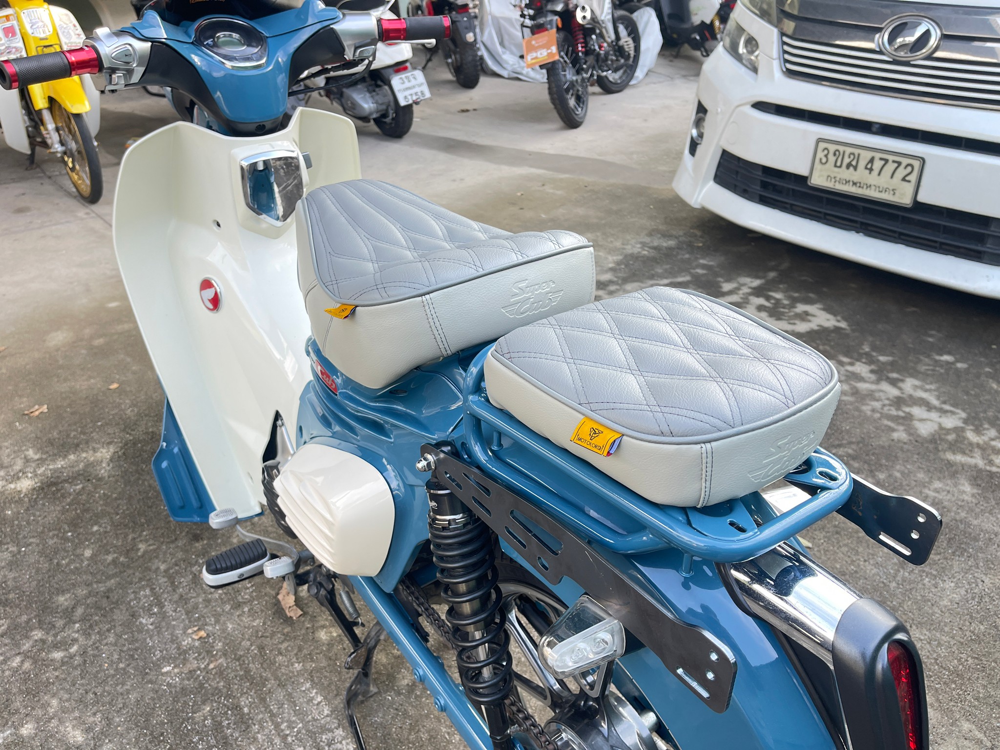 เบาะแต่ง C125 ( หน้า+หลัง ) MotolordD ลาย 1 4990฿ MotolordD