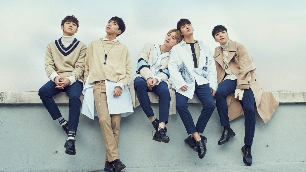 [PRE-ORDER] {อัลบั้มไซน์ทั้งวง} 100% 4th Mini Album "SKETCHBOOK"