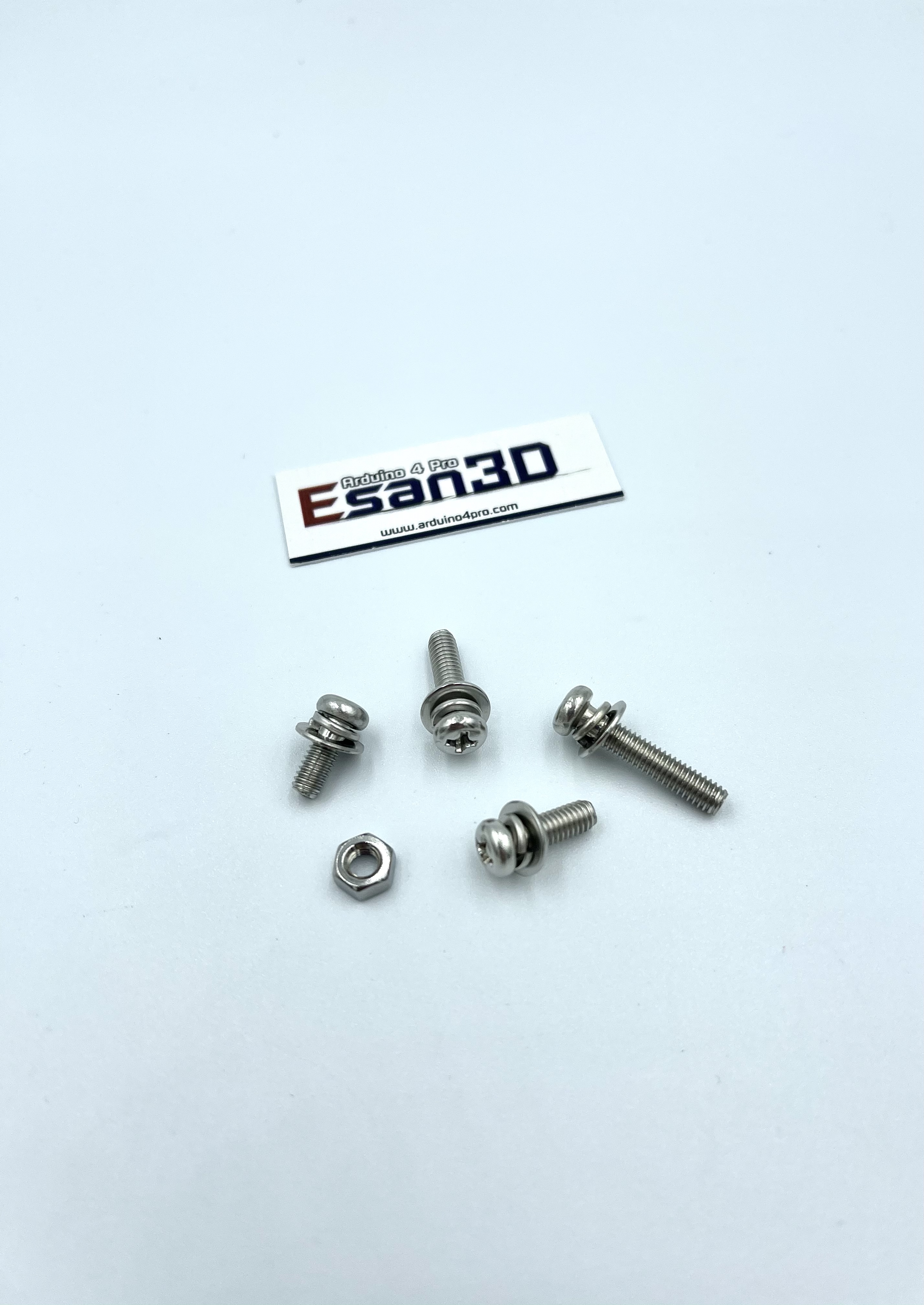 สหรูหัวแฉกพร้อมแหวน (Pan jead screws with flat washers)