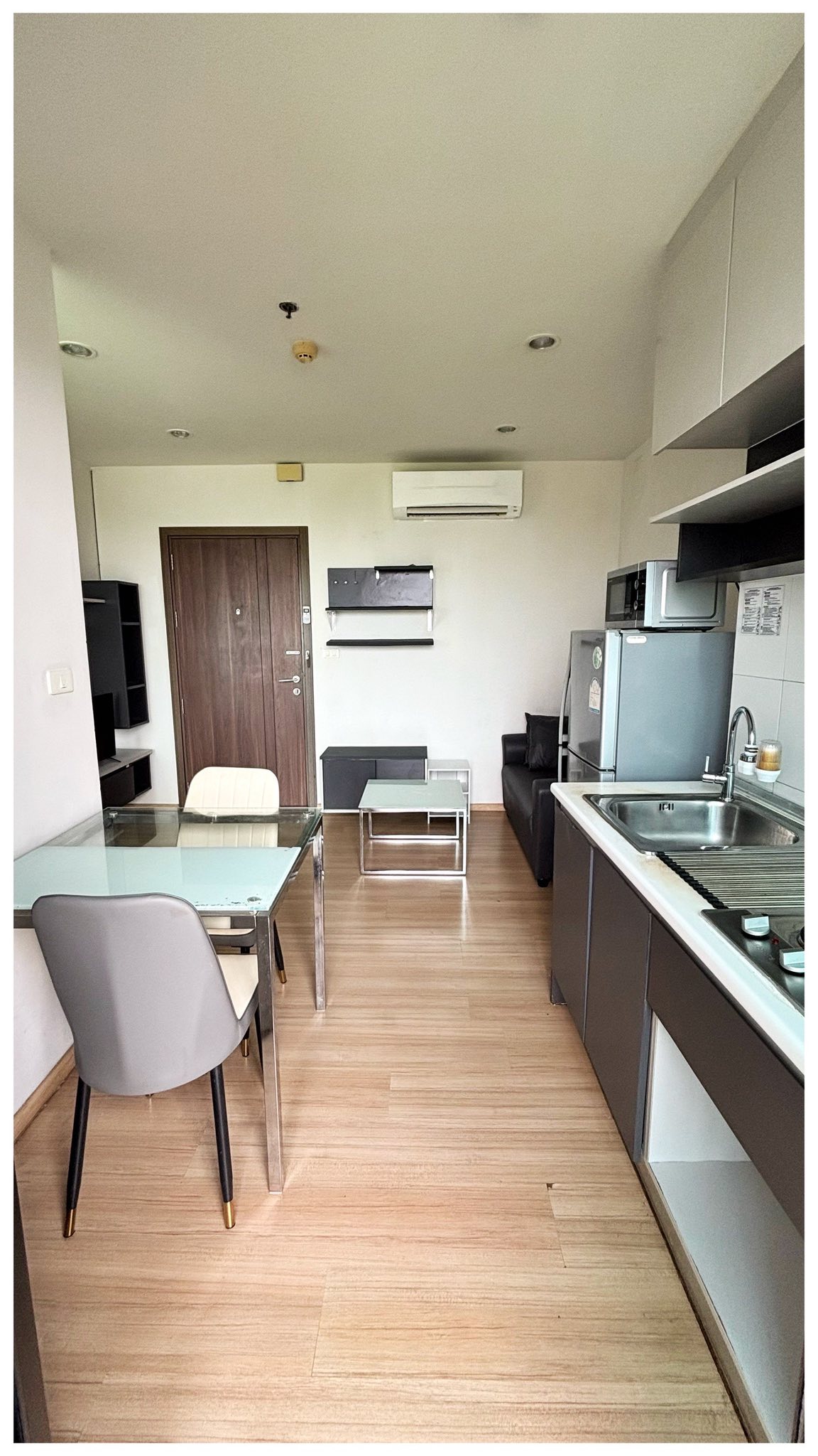 เดอะ เบส แจ้งวัฒนะ - THE BASE CHAENGWATTANA (VIP)