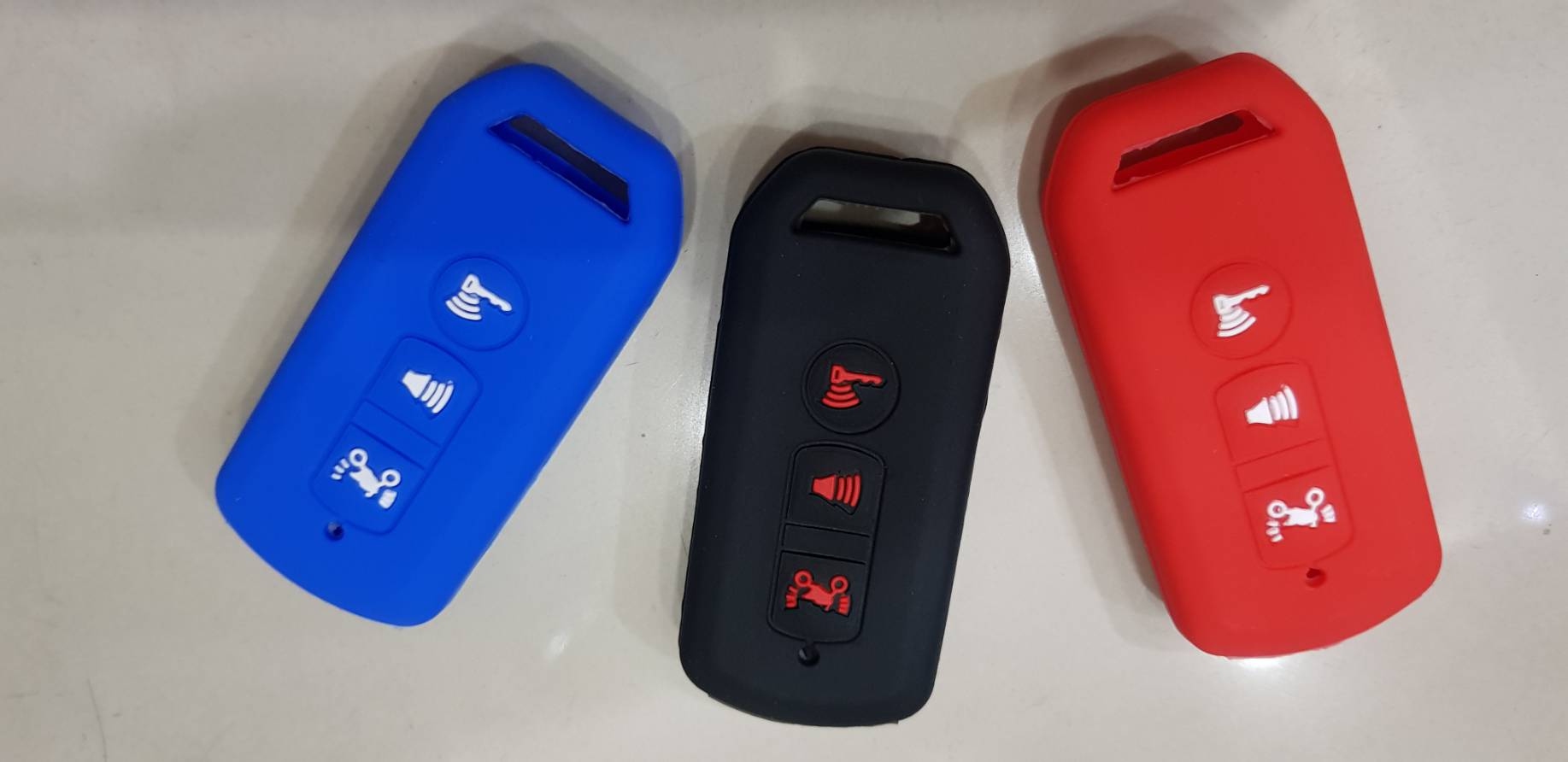 ซิลิโคนหุ้มกุญแจ HONDA PCX-150 ALL NEW NEW FORZA 300 C125 มีสี แดง ดำ น้ำเงิน