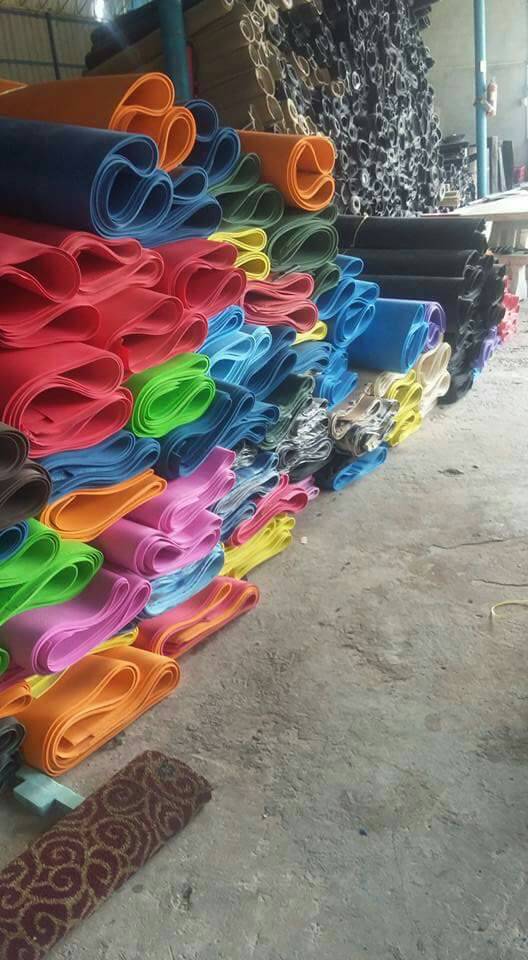 แผ่นยางสีสดต่างๆ หนา 5 mm.กว้าง 130 cm.ยาว 240 cm.