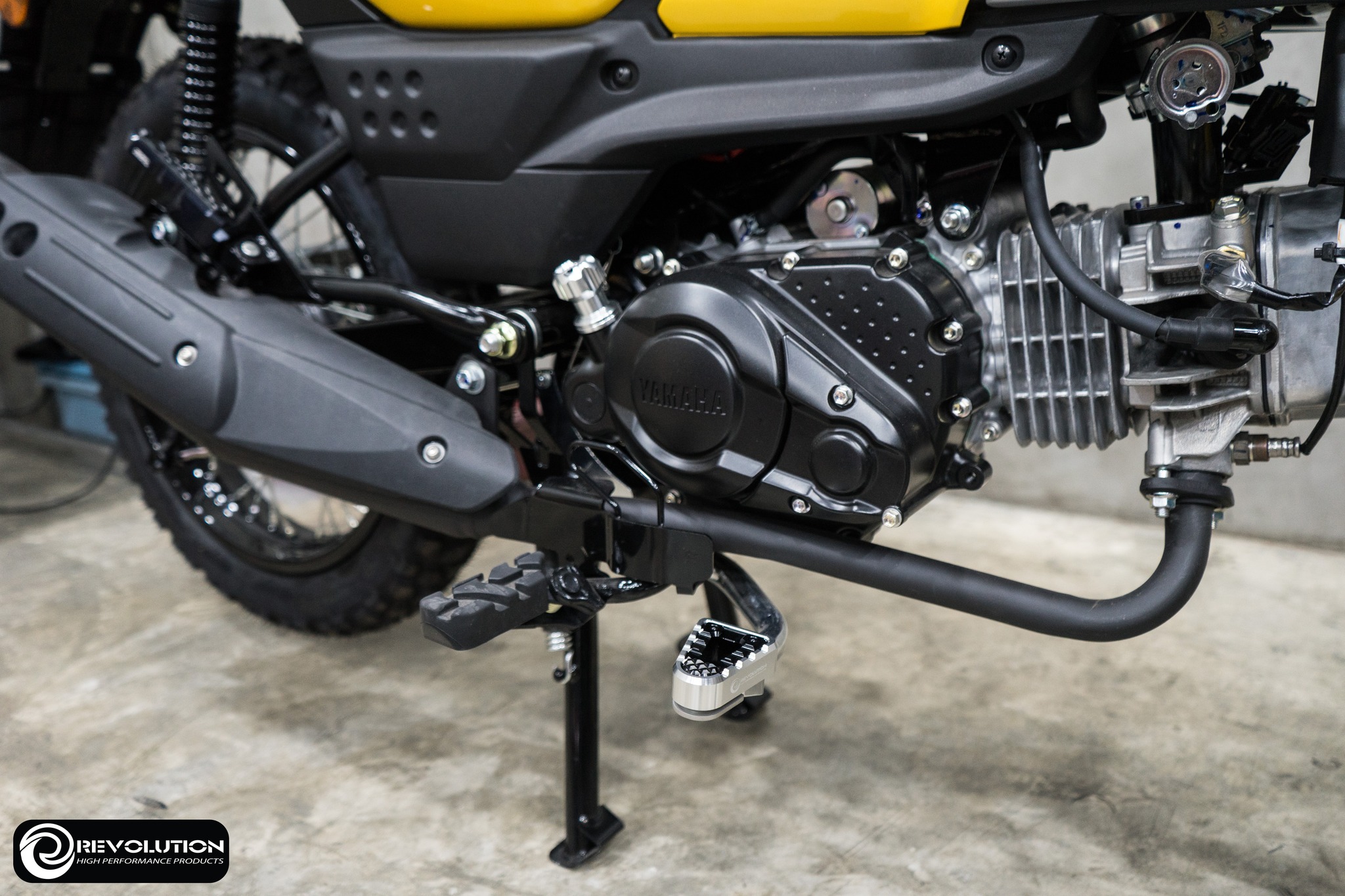 แป้นเหยียบคันเบรคหลัง REVOLUTION PG-1