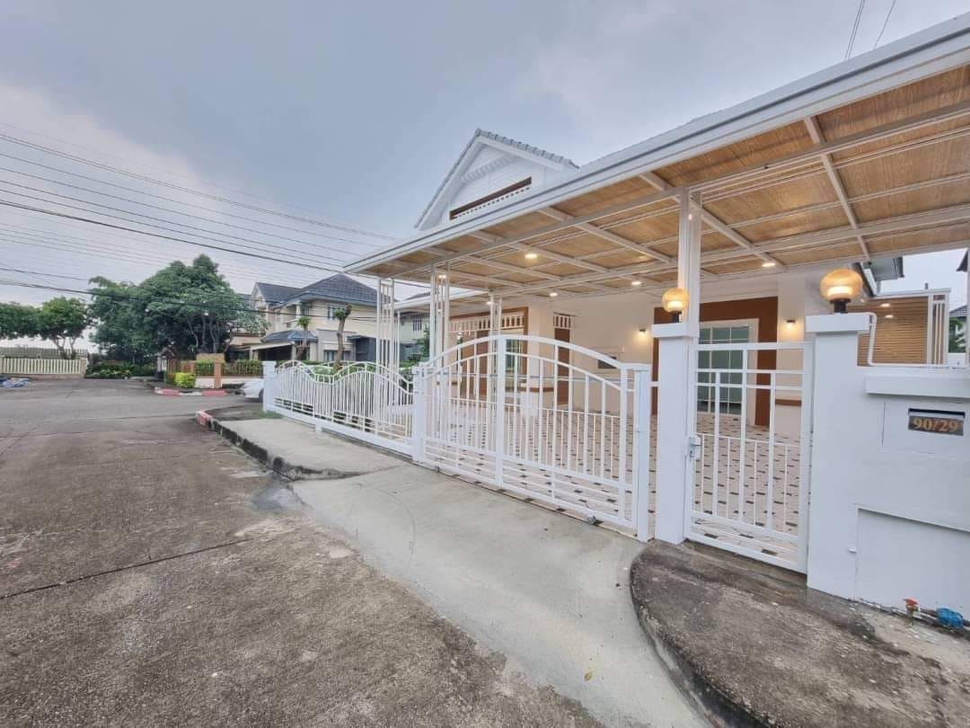 ขายบ้านเดี่ยว หลังมุม หมู่บ้านจิรกานต์1 ไทรน้อย นนทบุรี