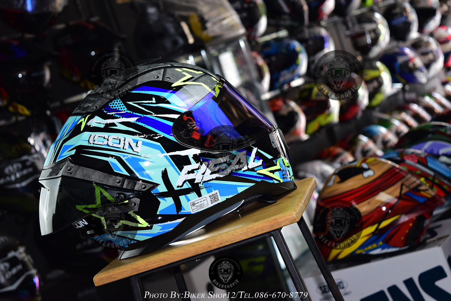 หมวกกันน็อค REAL รุ่น Falcon ลาย ICON สี ฟ้า