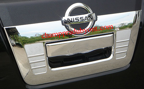 ครอบมือเปิดท้ายกระบะ NISSAN NAVARA 07-13