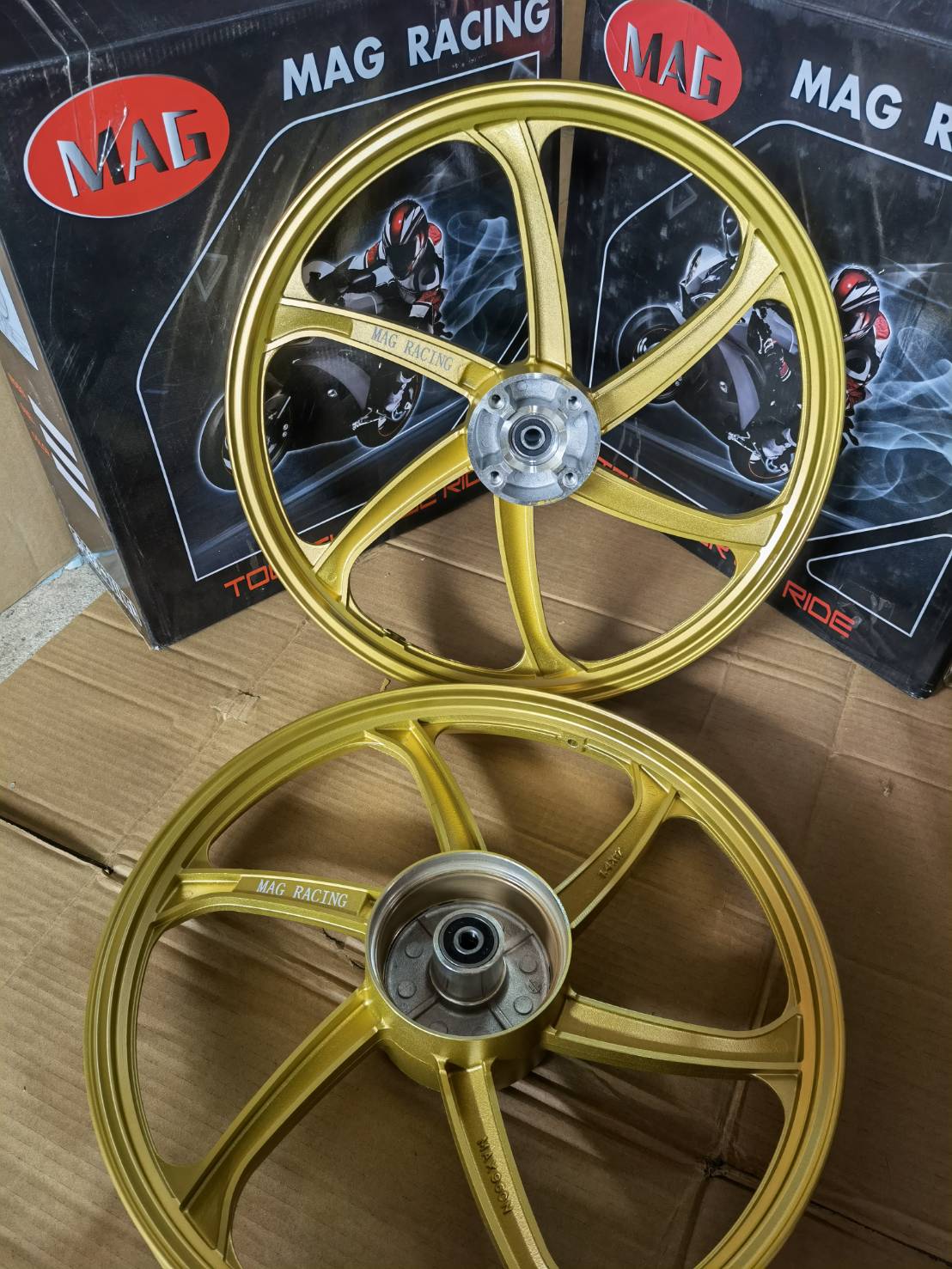 ล้อแม็ค เวฟ110i, WAVE-110i,เวฟ125i, WAVE-125iปลาวาฬ (5 ก้าน) รับประกันสินค้า 6 เดือน