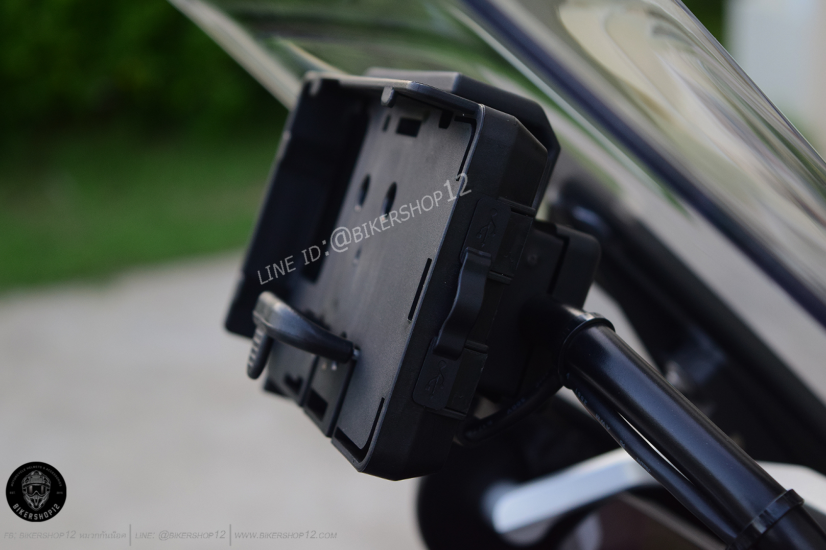 ที่วางโทรศัพท์ หรือ ที่ยึดมือถือ (พร้อมช่อง USB) สำหรับ R1300-1250-1200GS-GSA