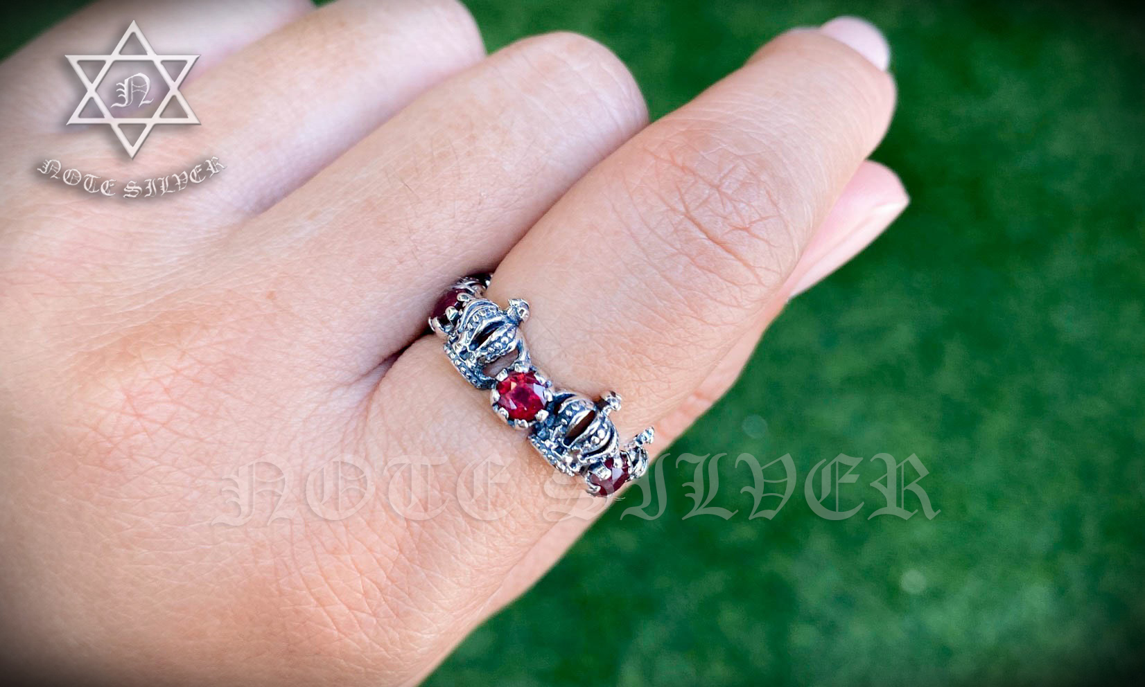 แหวนเงินแท้ ทรงมงกุฎ ฝังทับทิมแท้ Sterling Silver 925 NSRG2522