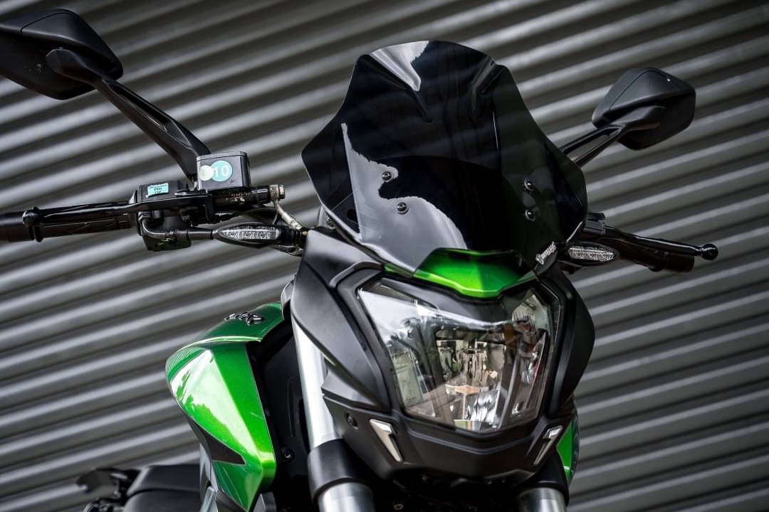 Bajaj Dominar400 1.ชิวหน้า 1700฿ 2.การ์ดครอบถังน้ำมัน ลายเคฟล่า 1700฿ 3.แคชบาร์ 2700฿ 4.แร็คท้าย 3100฿ 5.แร็คท้าย+แร็คกระเป๋า 4950฿