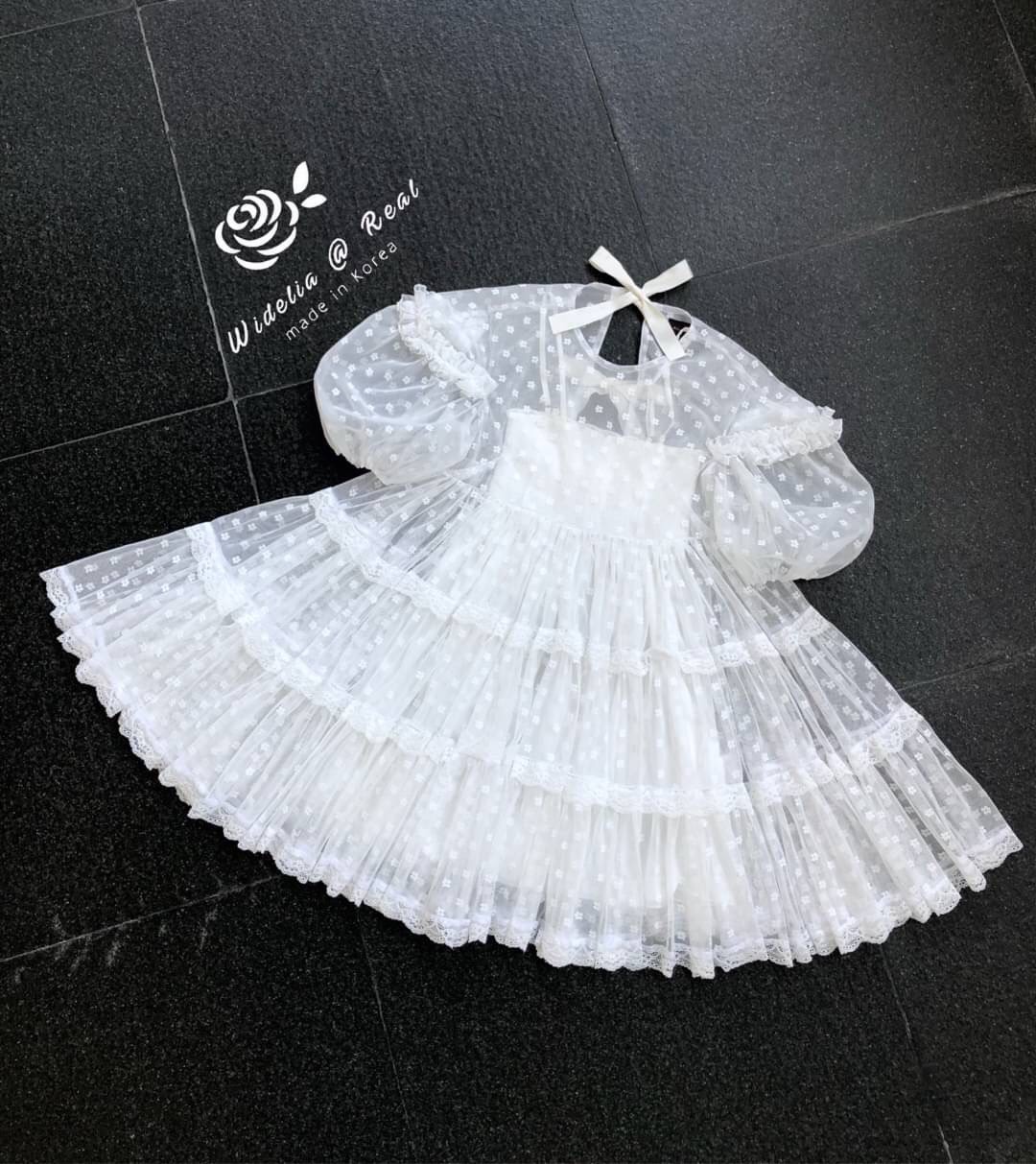 Tandt Dress เดรสลูกไม้แขนพองแสนสวย