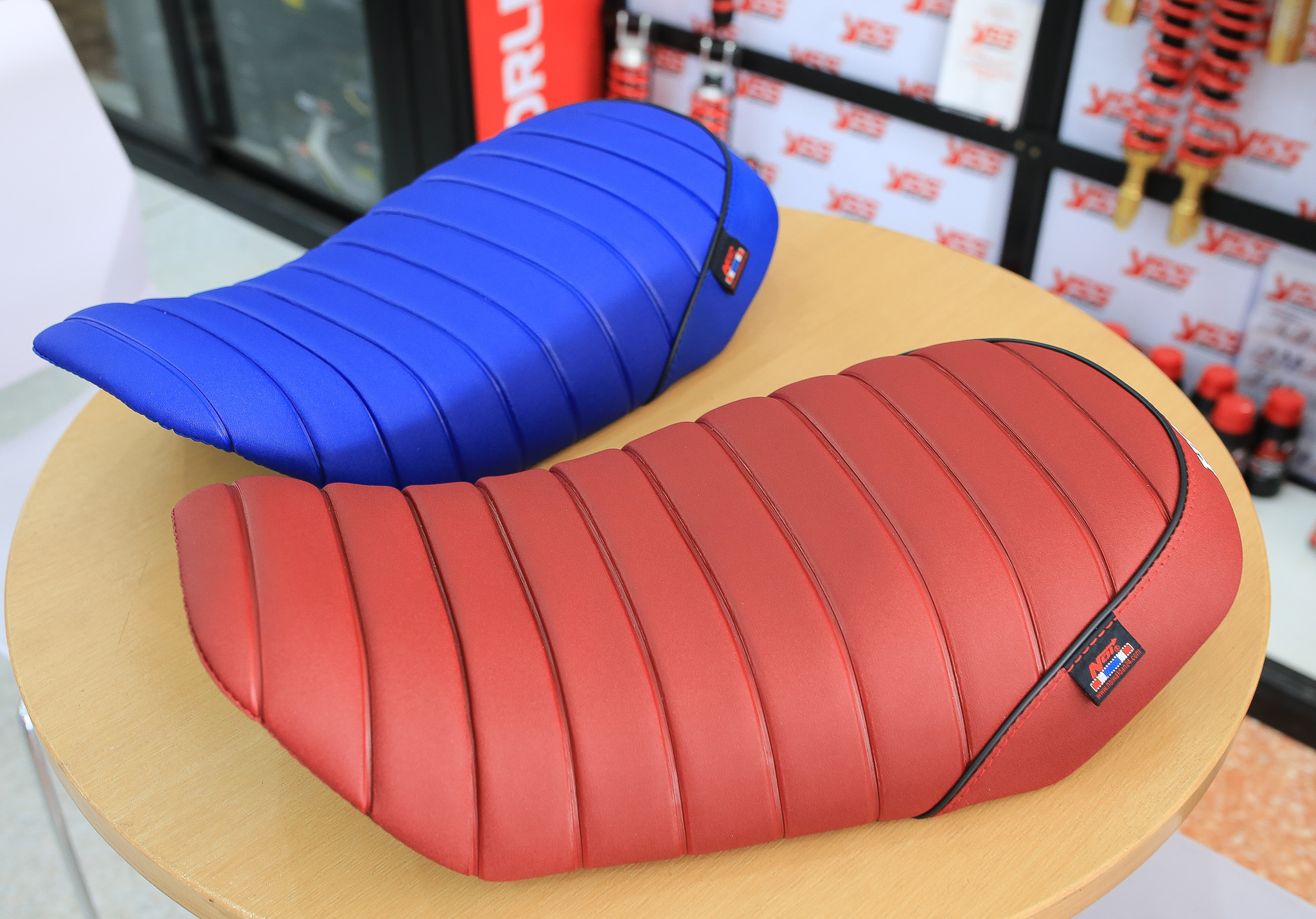 เบาะ HONDA MONKEY 125 หน่อยวัดด่าน มีสีดำ แดง น้ำเงิน น้ำตาล ราคา2500