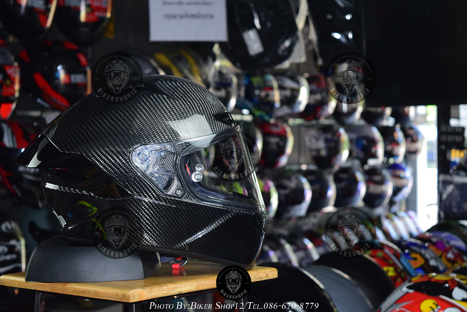 หมวกกันน็อคKYT Carbon รุ่น NX RACE pure carbon