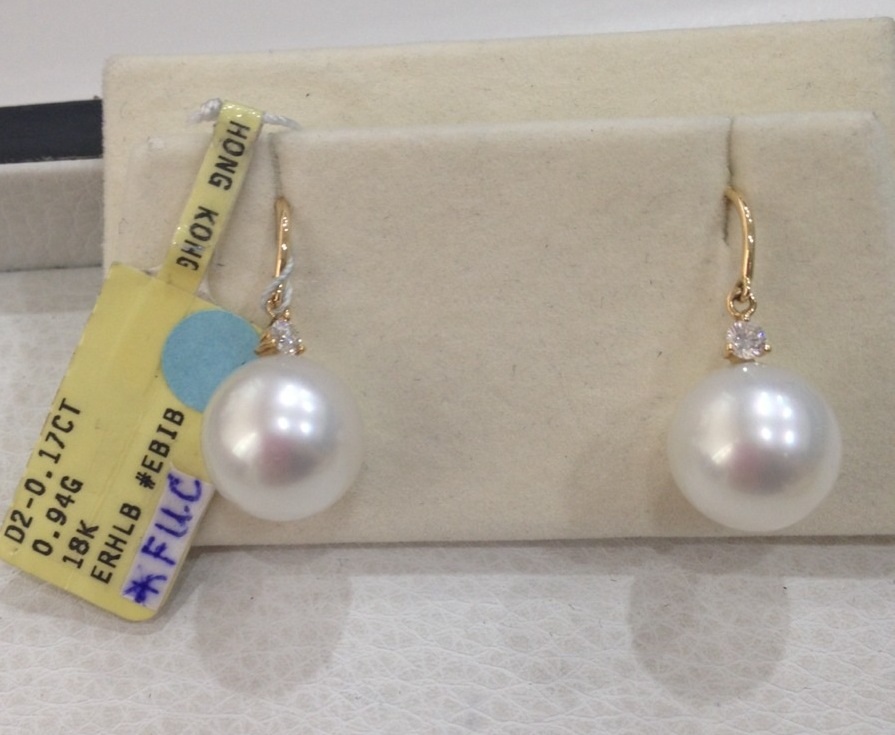 ต่างหูไข่มุก south sea 11-12 มิล ตัวเรือน 18k สีขาว เพชรแท้ น้ำ 97 เกรด AAA