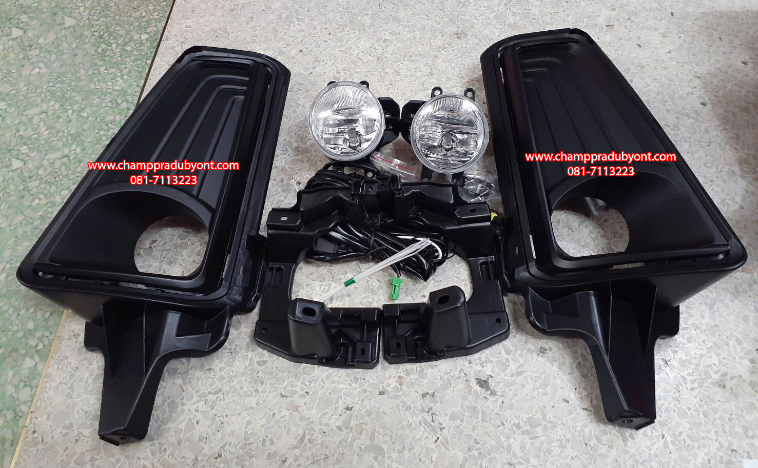 ไฟตัดหมอก สปอร์ตไลท์ TOYOTA HIACE COMMUTER 2019 2020