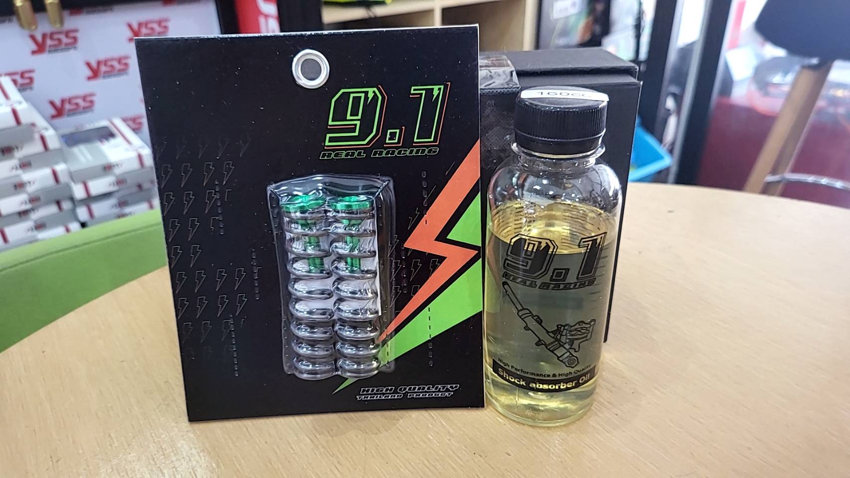 ชุด Kit สปริงโหลดหน้า+วาล์ 9.1 REAL RACING CLICK160 มีขนาน 1นิ้ว 1.5 นิ้ว 2นิ้ว นุ่มหนึบ ไม่กระแทก ไม่ยันบังโคลนหน้า ราคาเป็นชุด น้ำมันซื้อเพิ่ม