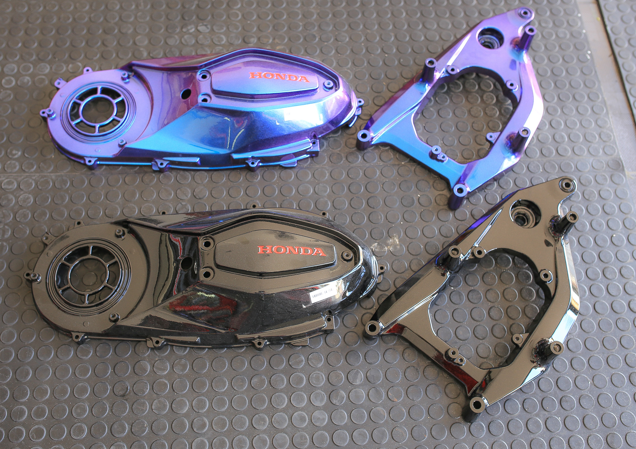 แคร้งforza350 ราคาแลก สีดำ1000 สีไทเท1200