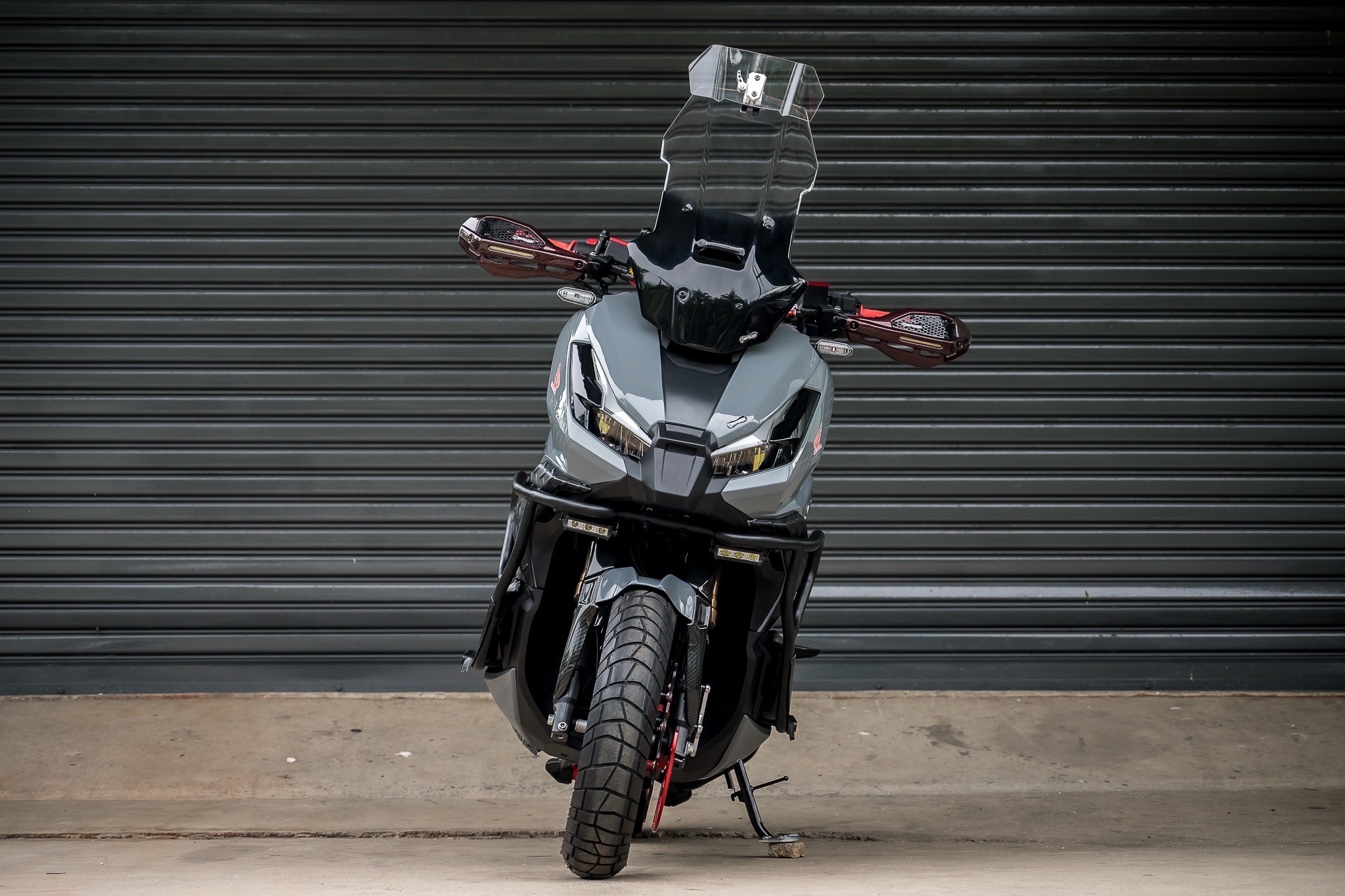 The mask ADV350 หน้ากาก MotozAAA 1450฿ (แดง ,ดำ .เทา)