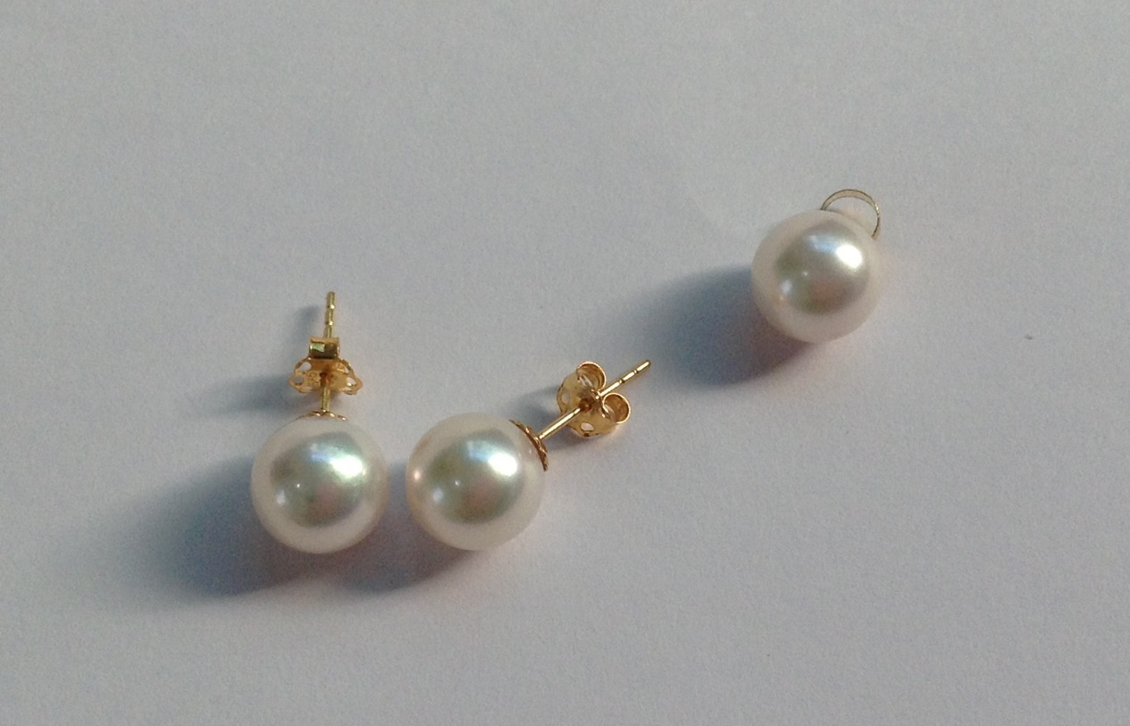 ราคาพิเศษ ชุดเซ็ตต่างหูและจี้ไข่มุกอะโกย่าญี่ปุ่นแท้ 9-9.5 มิล กลม ก้าน 14k AA