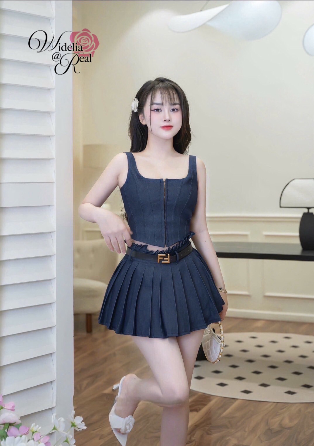 Korea Set เสื้อแขนกุดกับกระโปรงสั้น