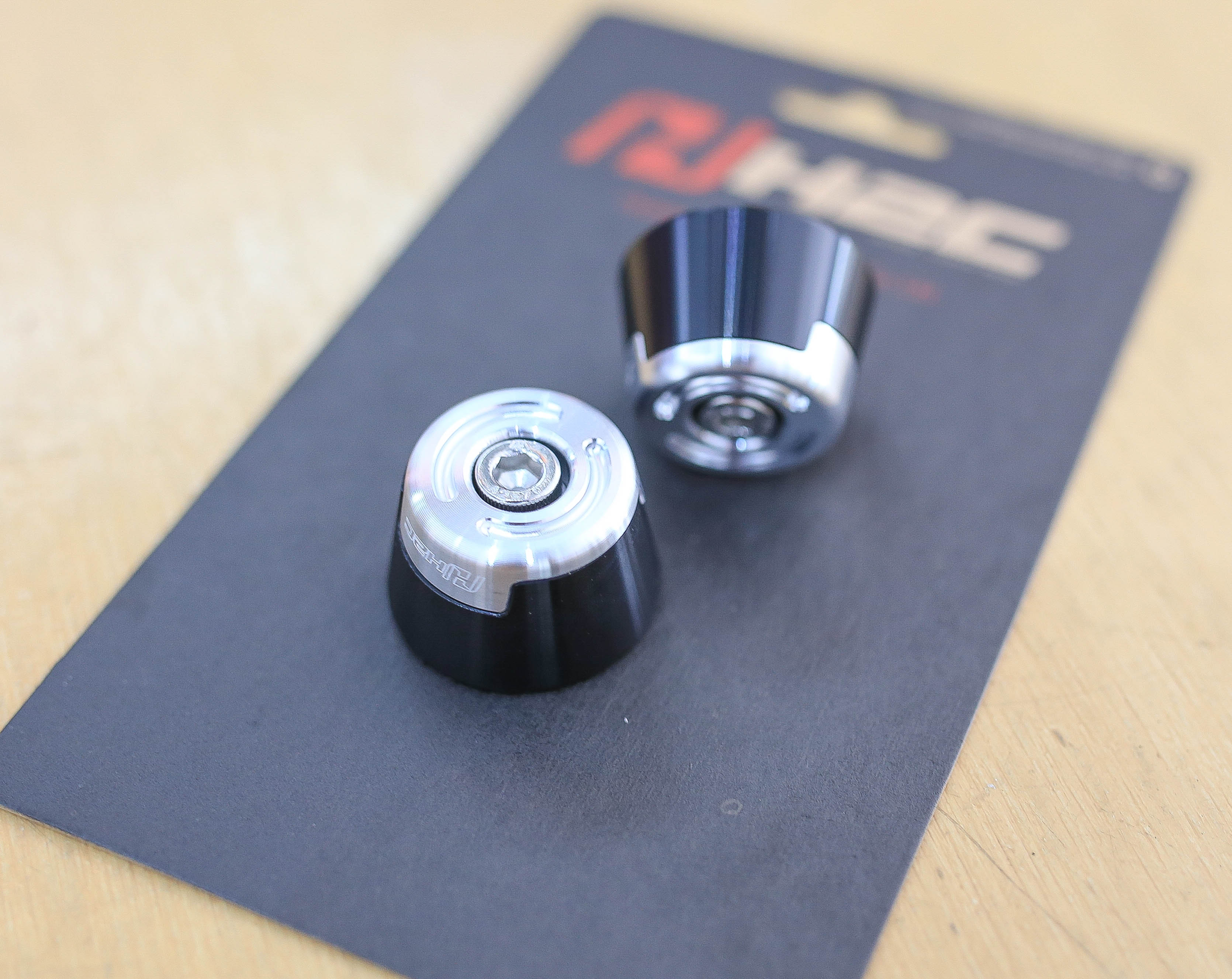 ตุ้มปลายแฮนด์ H2C Giorno+ ราคา420