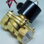 โซลินอยด์วาล์วทองเหลือง 12VDC 1"