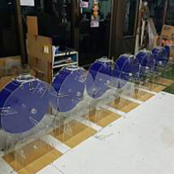 เครื่องออกรางวัลตู้อะครีลิค (สำหรับกระดาษม้วนชิงโชค เป็นแท่ง)