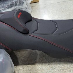 เบาะ CLICK 160 ทรง sport หน่อยวัดด่าน โครงเทียม ราคา2500 บาท